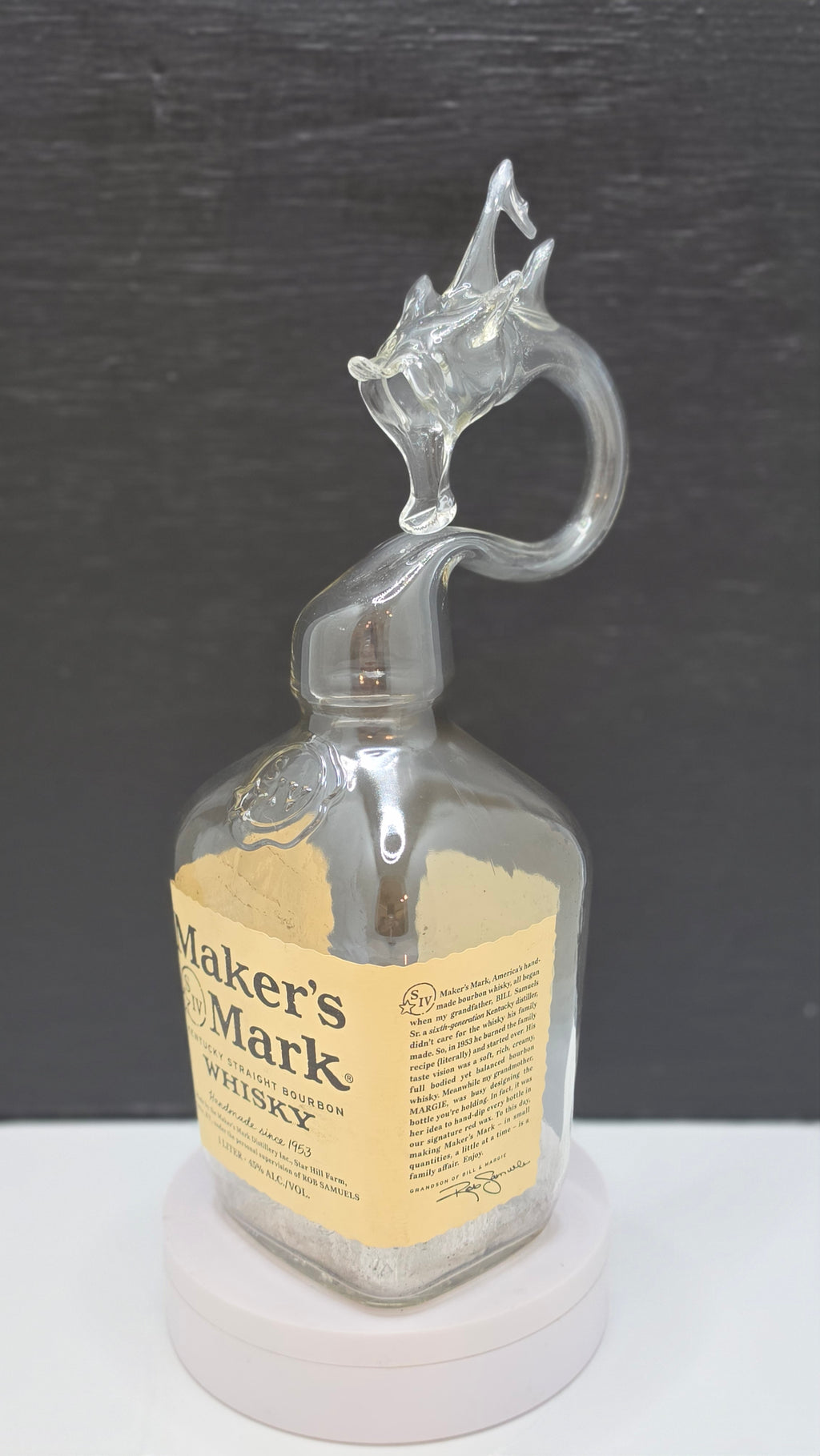 Commanding Glass Dragon Bottle Sculpture – Handcrafted Decorative Art