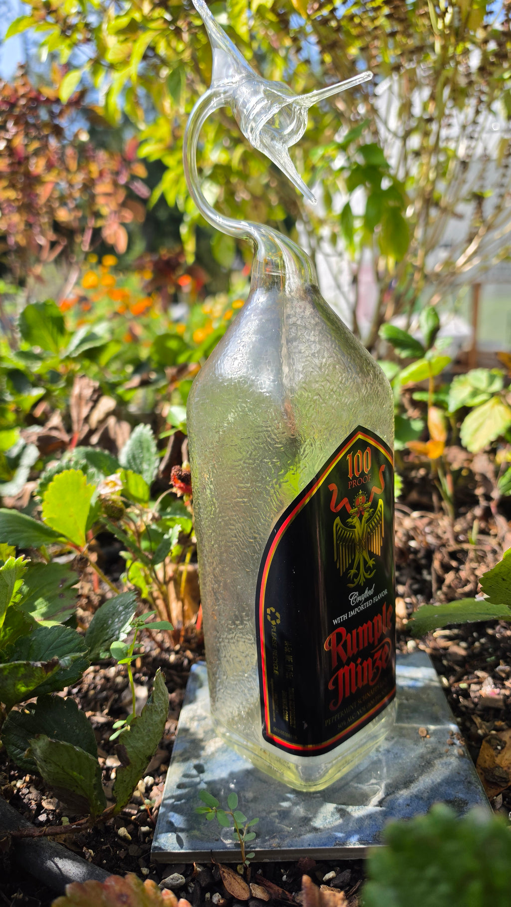 Deep-Sea Glass Marlin Bottle Sculpture – Handcrafted Striking Art
