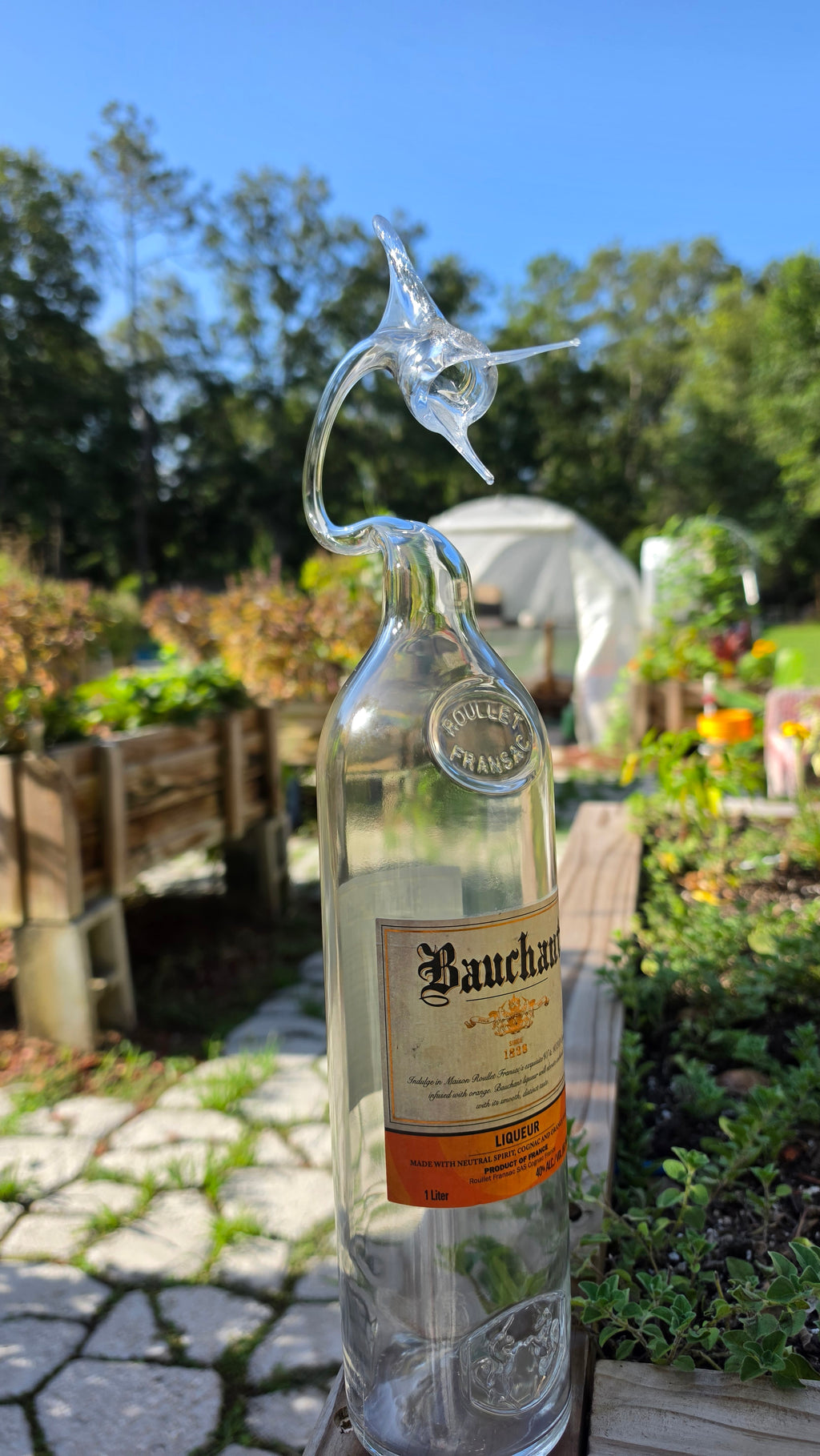 Sweeping Glass Marlin Bottle Sculpture – Handcrafted Decorative Art
